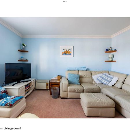 2 Bedrooms Apartment With Free Parking 兰希 外观 照片